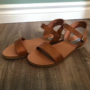 Daelyn Sandals